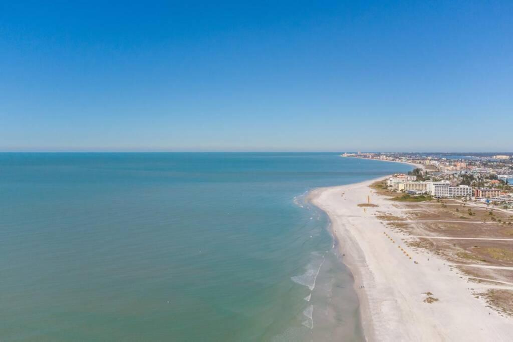 102-Tiny Treasure-Waterfront With Heated Pool St. Pete Beach Exterior foto