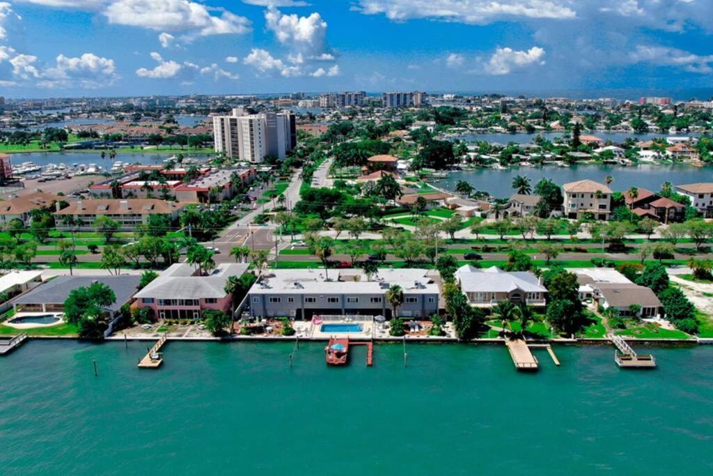 102-Tiny Treasure-Waterfront With Heated Pool St. Pete Beach Exterior foto
