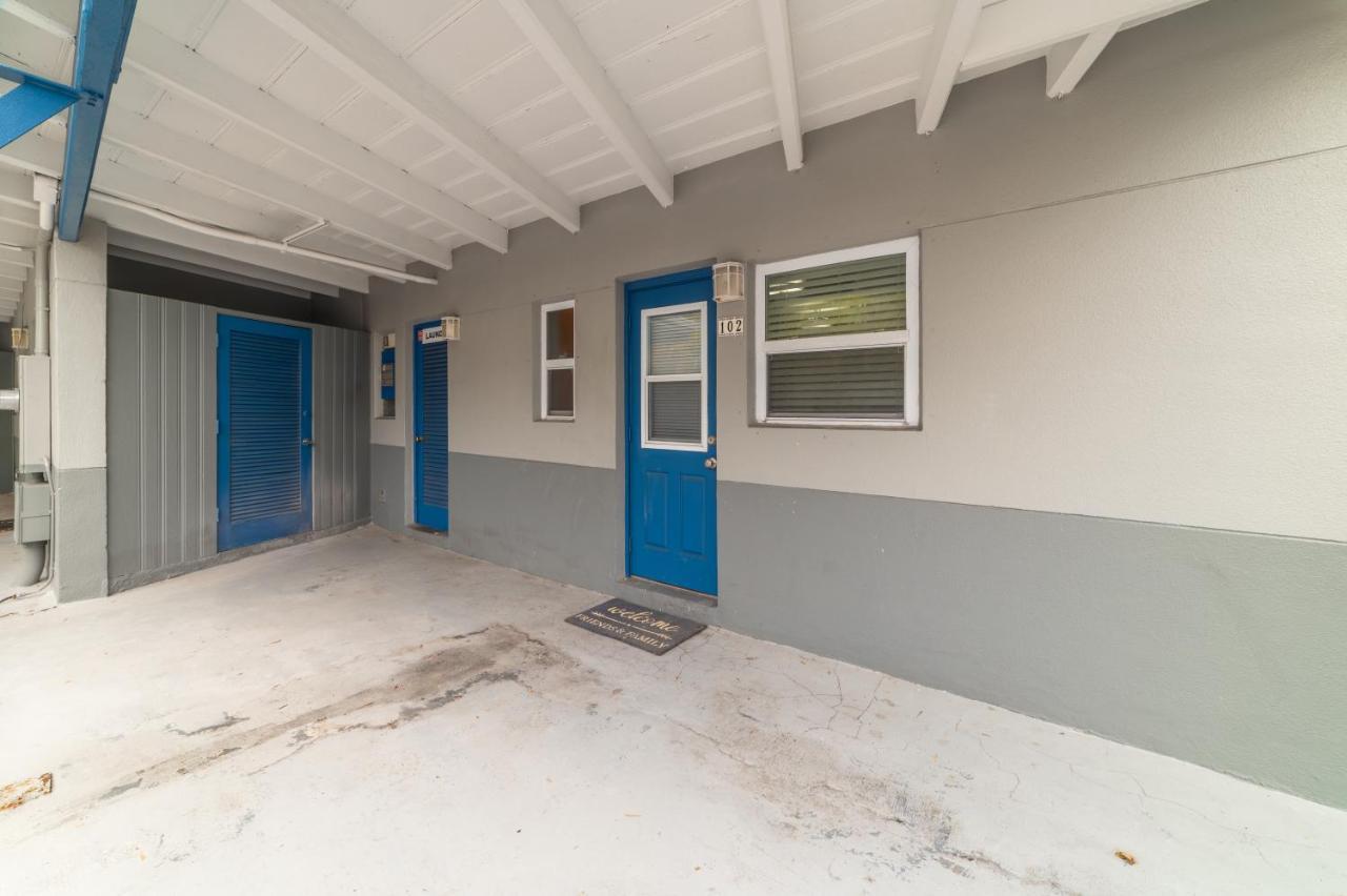 102-Tiny Treasure-Waterfront With Heated Pool St. Pete Beach Exterior foto