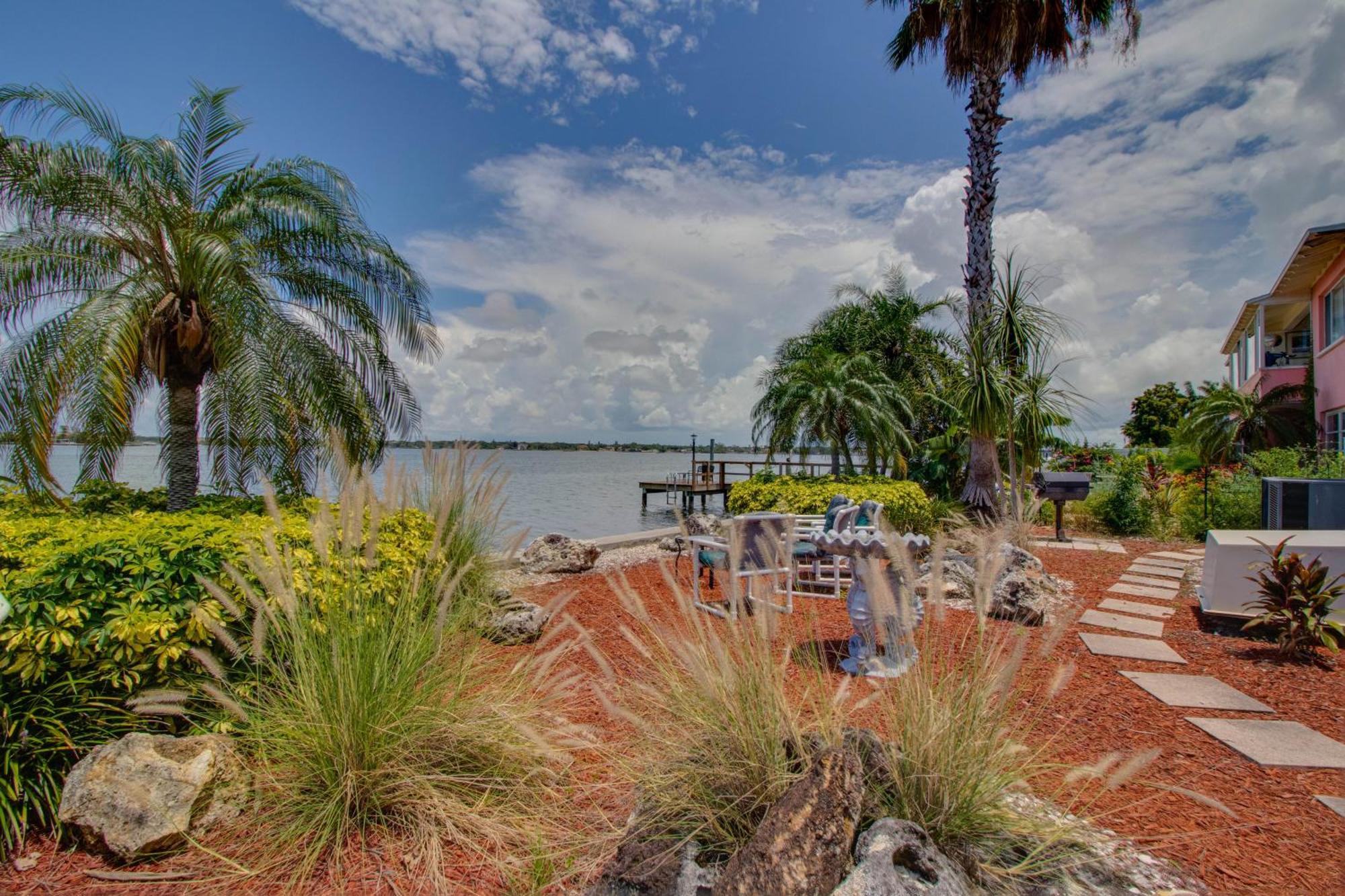 102-Tiny Treasure-Waterfront With Heated Pool St. Pete Beach Exterior foto